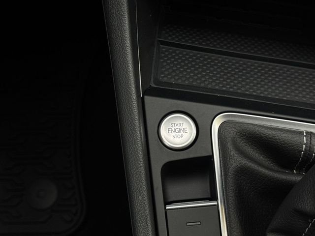 New 2026 Volkswagen Jetta SE image 17