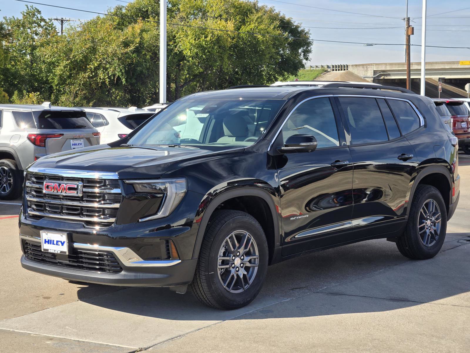 New 2027 GMC Acadia Elevation FWD image 2