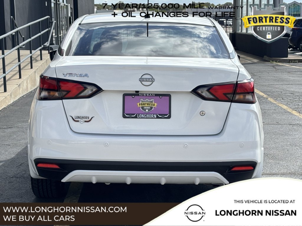 Used 2025 Nissan Versa S w/ Trunk Package FWD image 4