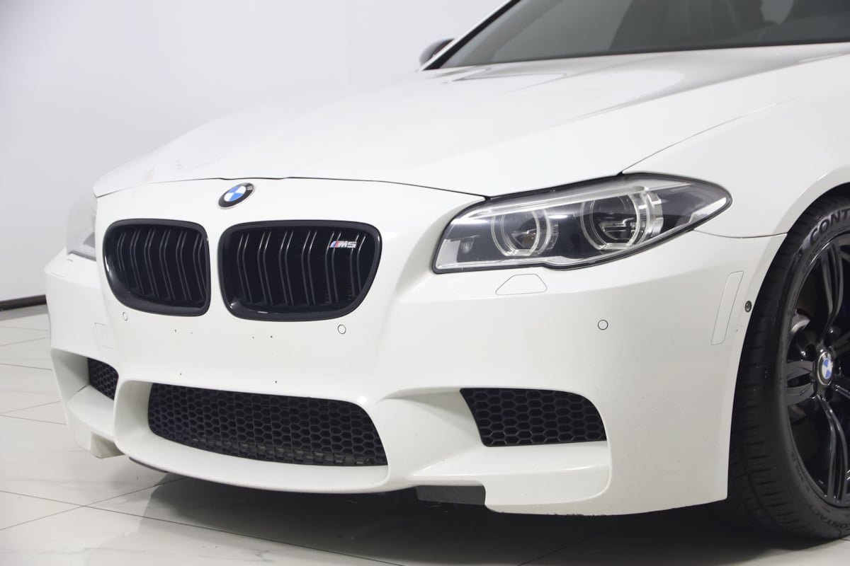 Used 2015 BMW M5 RWD image 57
