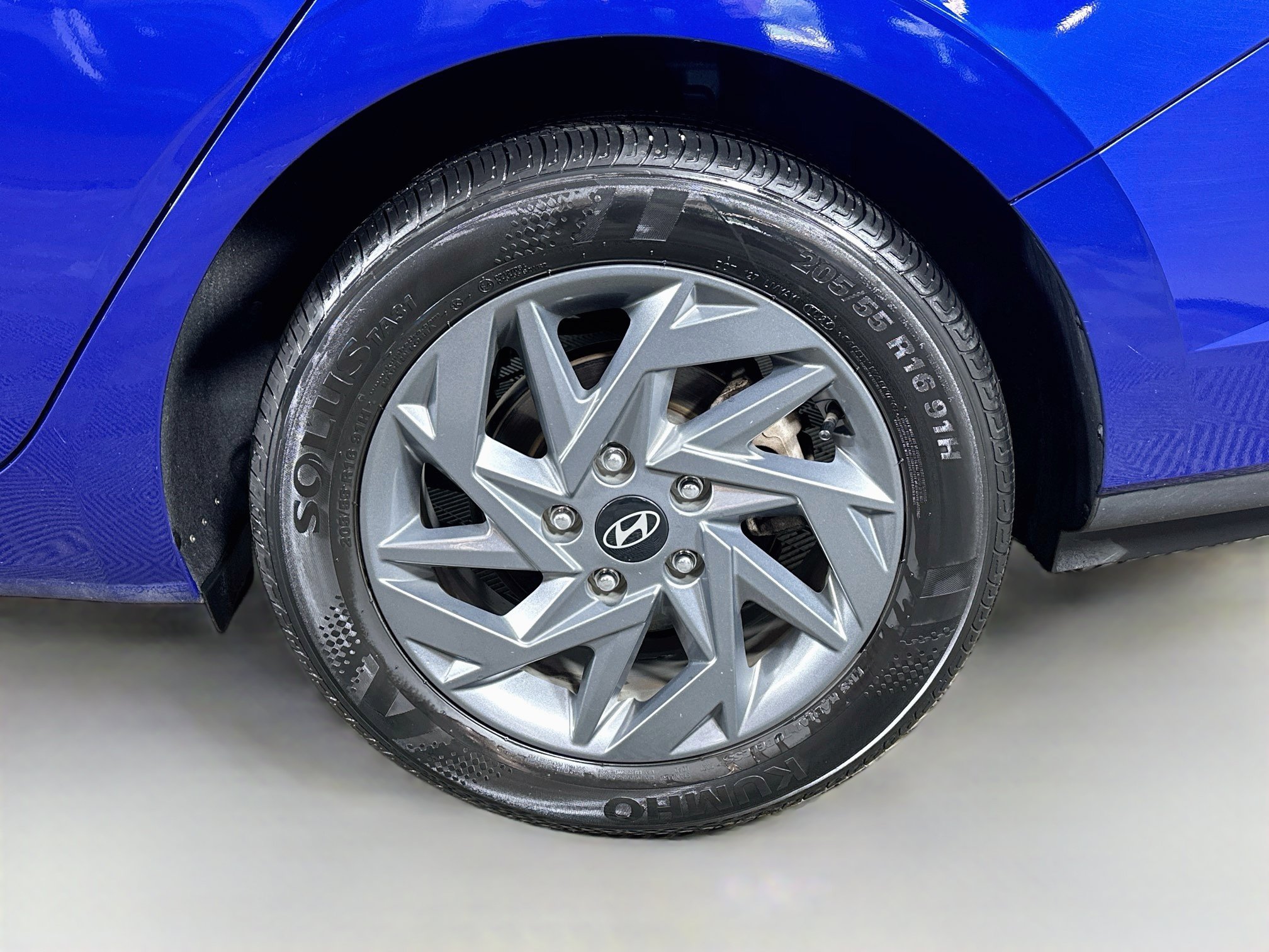Certified 2024 Hyundai Elantra SEL FWD image 29