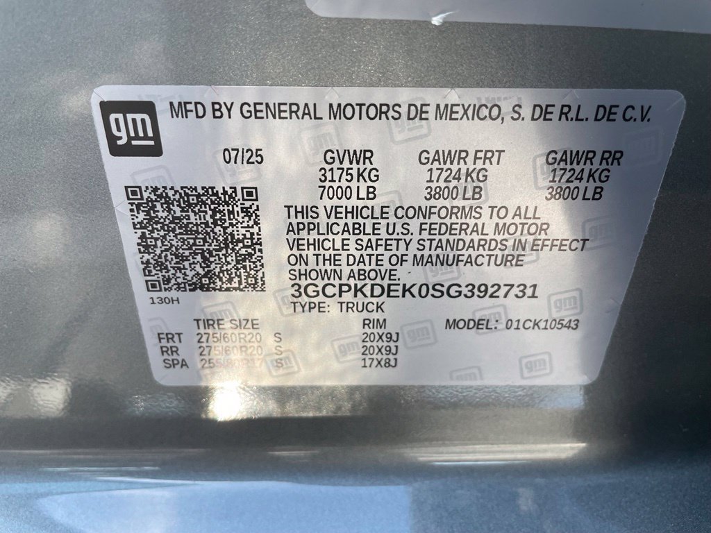 Used 2025 Chevrolet Silverado 1500 LT AWD/4WD image 32
