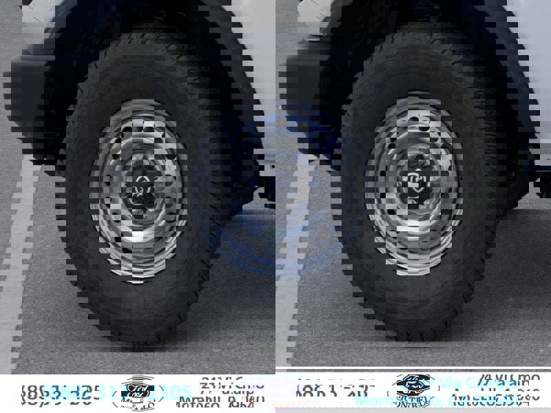 New 2025 Ford Bronco 4-Door image 22