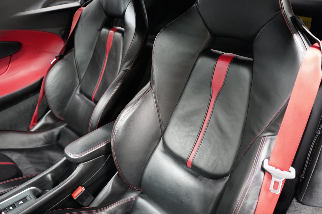 Used 2017 McLaren 570S Coupe RWD image 50