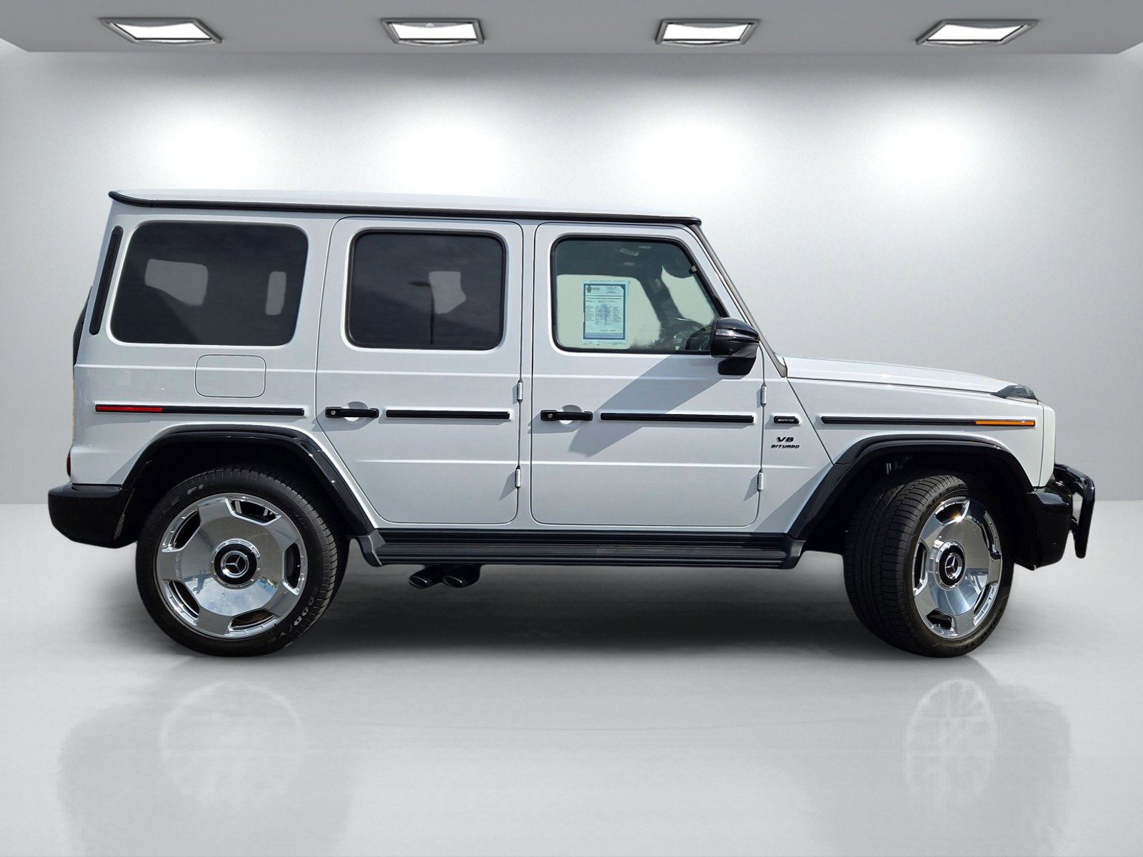 Used 2026 Mercedes-Benz G 63 AMG 4MATIC image 3
