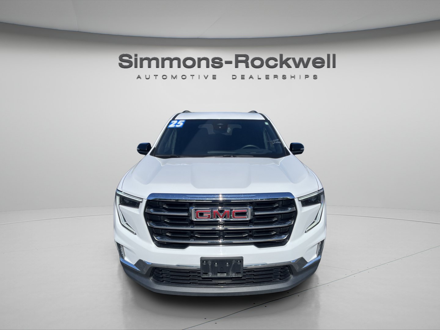 Used 2025 GMC Acadia Elevation w/ Elevation Premium Package AWD/4WD image 8