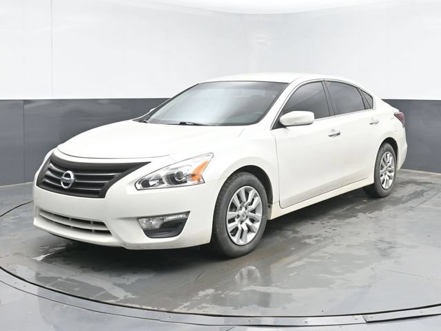 Used 2014 Nissan Altima 2.5 S FWD image 5