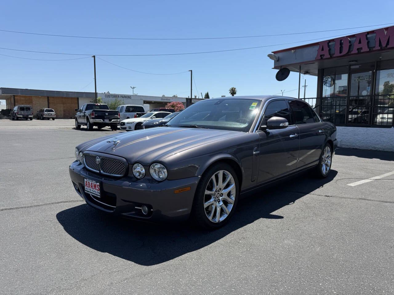Used 2008 Jaguar XJ8 RWD image 7
