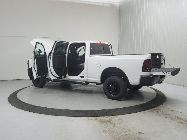New 2026 RAM 2500 Tradesman AWD/4WD image 14