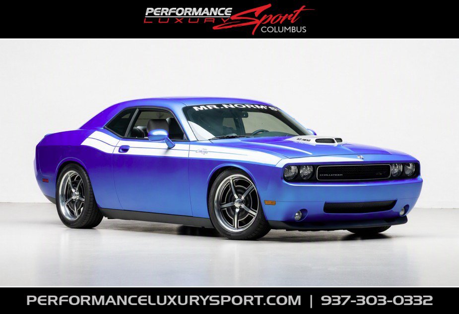 Used 2010 Dodge Challenger SRT8 w/ SRT Option Group II RWD image 1