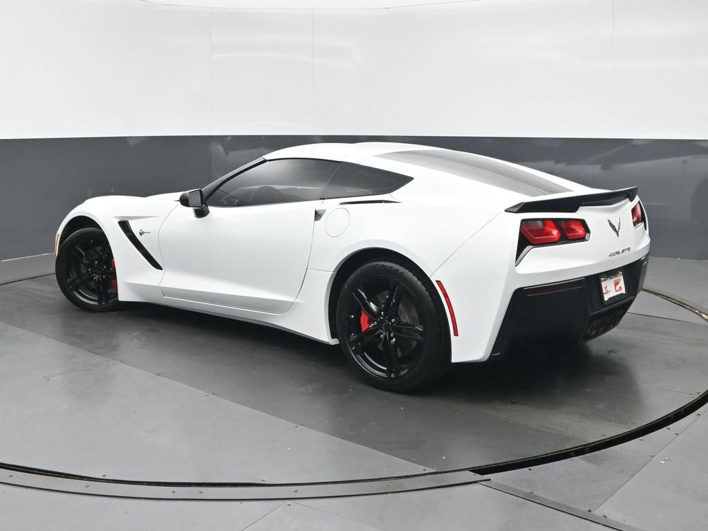 Used 2017 Chevrolet Corvette Stingray Coupe w/ 1LT RWD image 5
