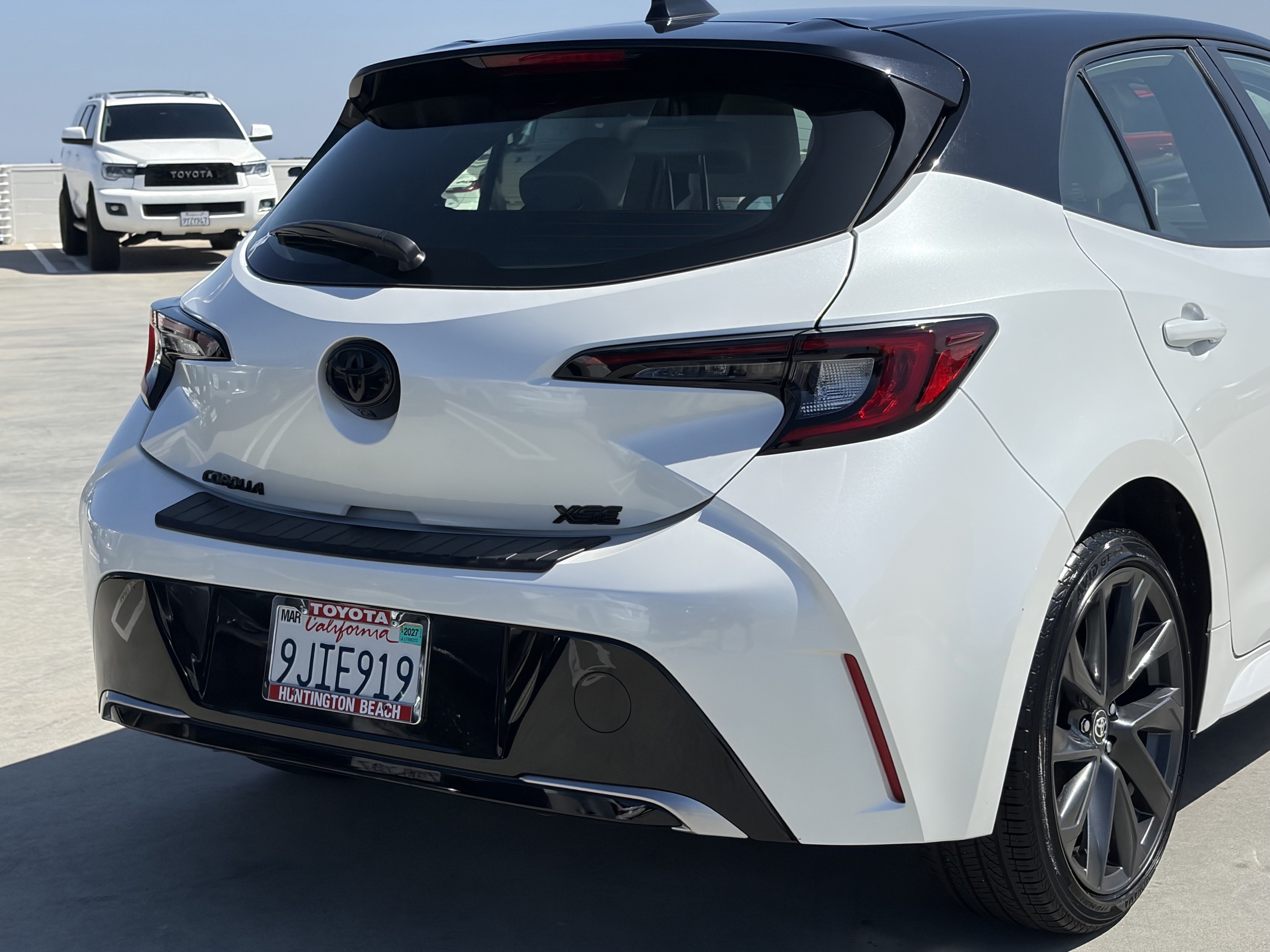 Certified 2023 Toyota Corolla XSE FWD image 4