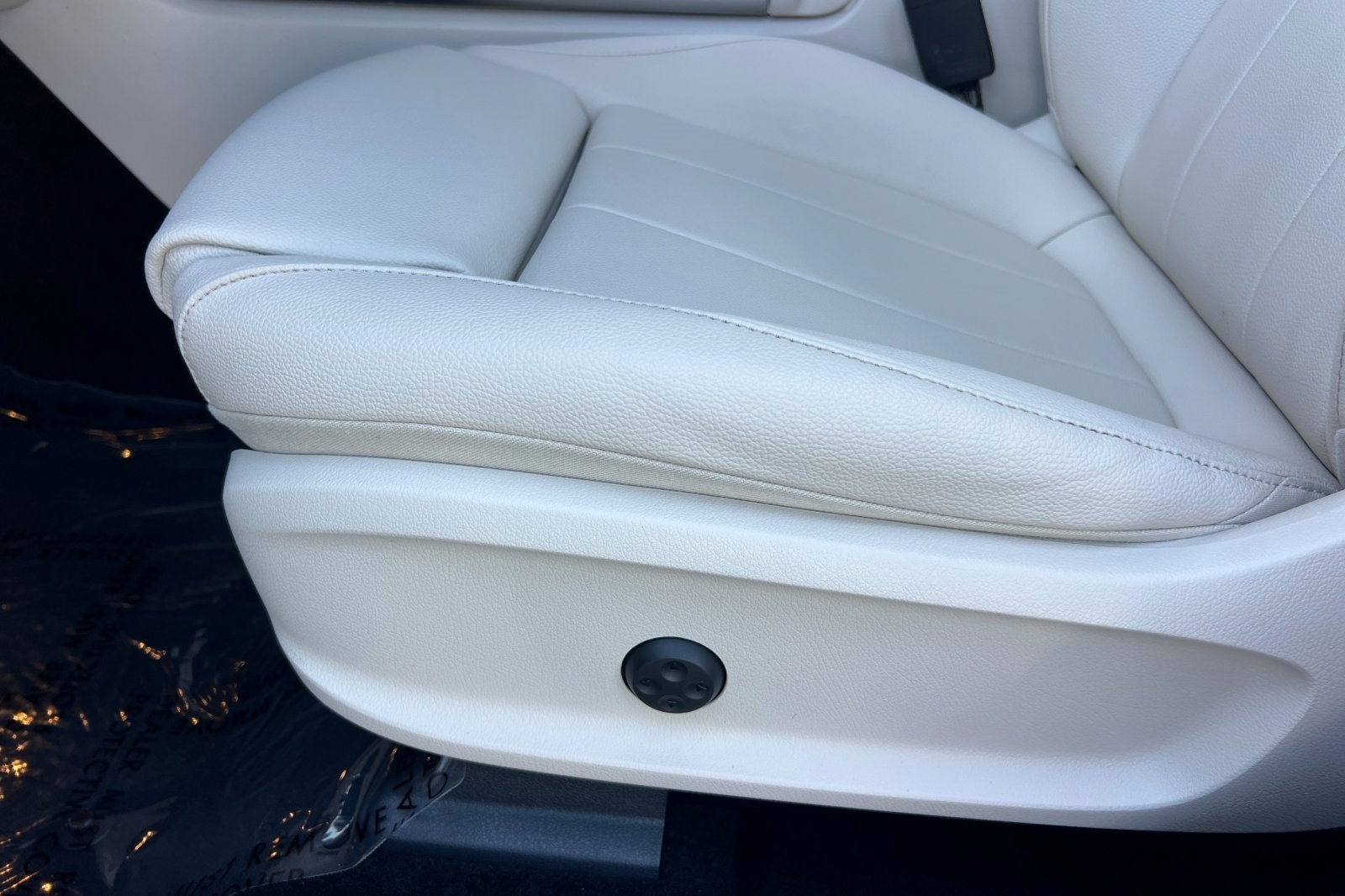 Used 2024 Mercedes-Benz EQB 250+ image 14