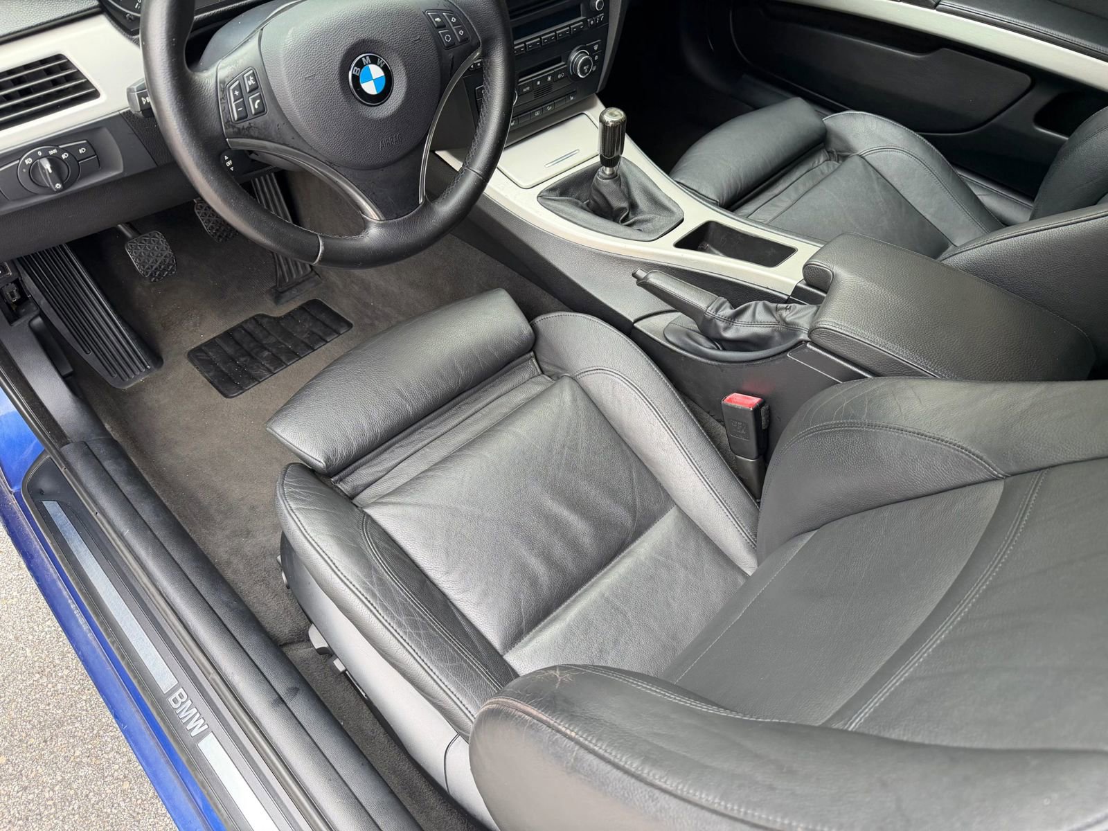 Used 2007 BMW 335i Coupe image 30