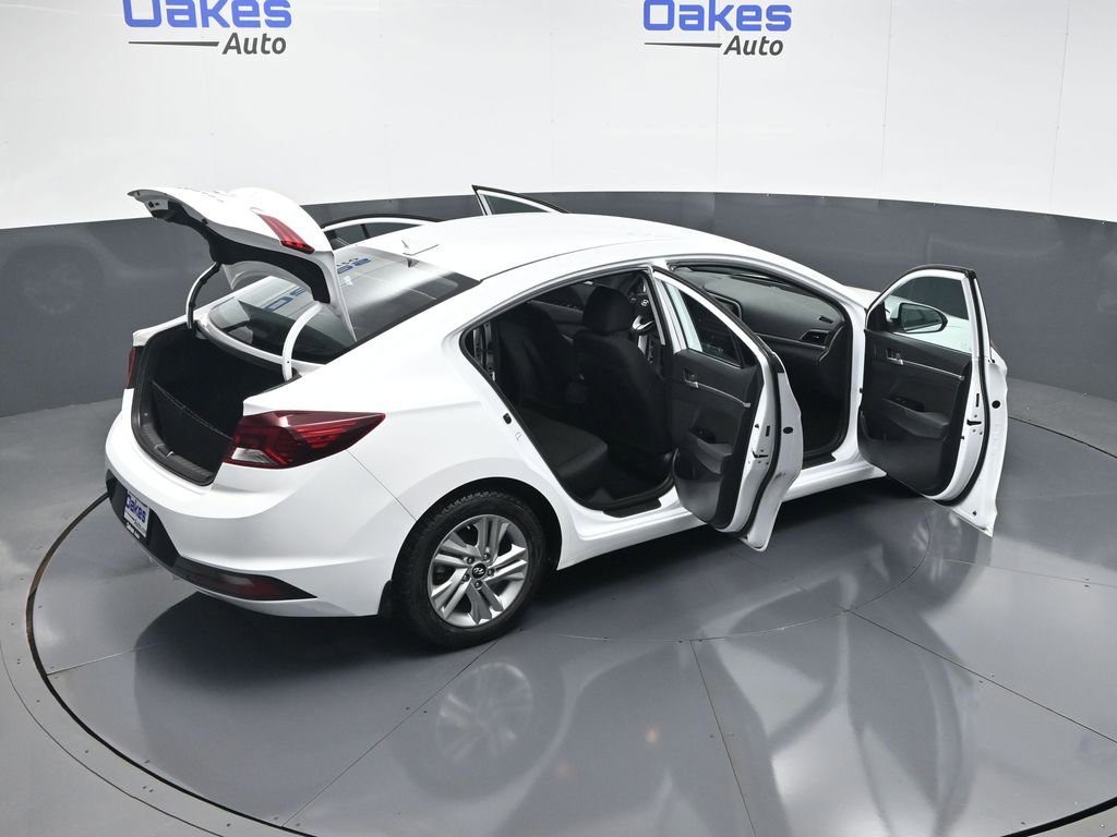 Used 2020 Hyundai Elantra SEL w/ Winter Weather Package image 57