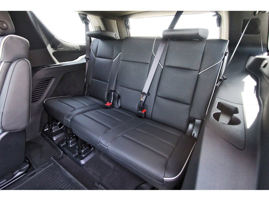 New 2026 Cadillac Escalade Sport w/ Touring Package AWD/4WD image 13