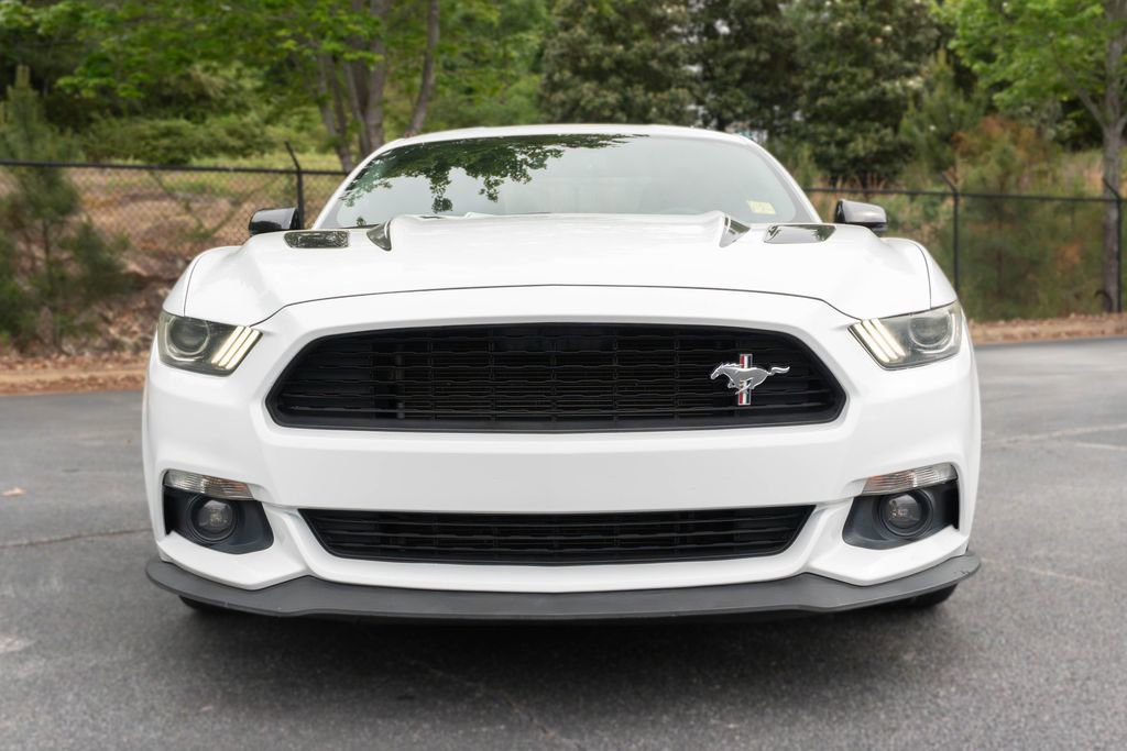 Used 2016 Ford Mustang GT Premium w/ Equipment Group 401A RWD image 5