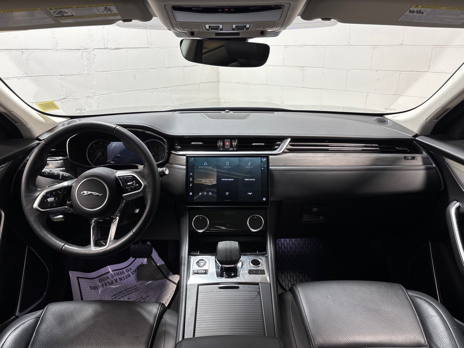 Used 2023 Jaguar F-PACE S AWD/4WD image 36
