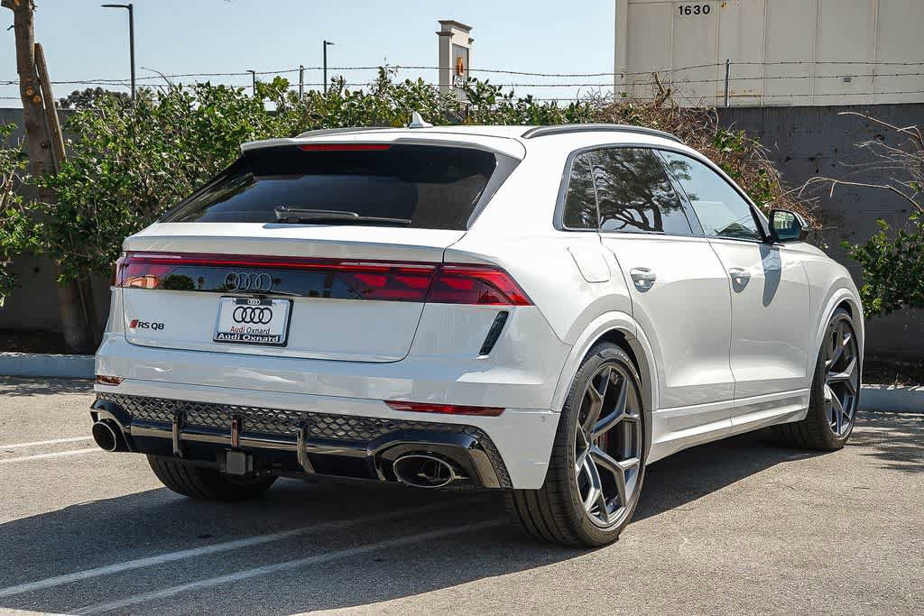 New 2026 Audi RS Q8 performance AWD/4WD image 4