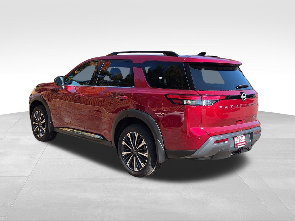 New 2026 Nissan Pathfinder Platinum AWD/4WD image 11