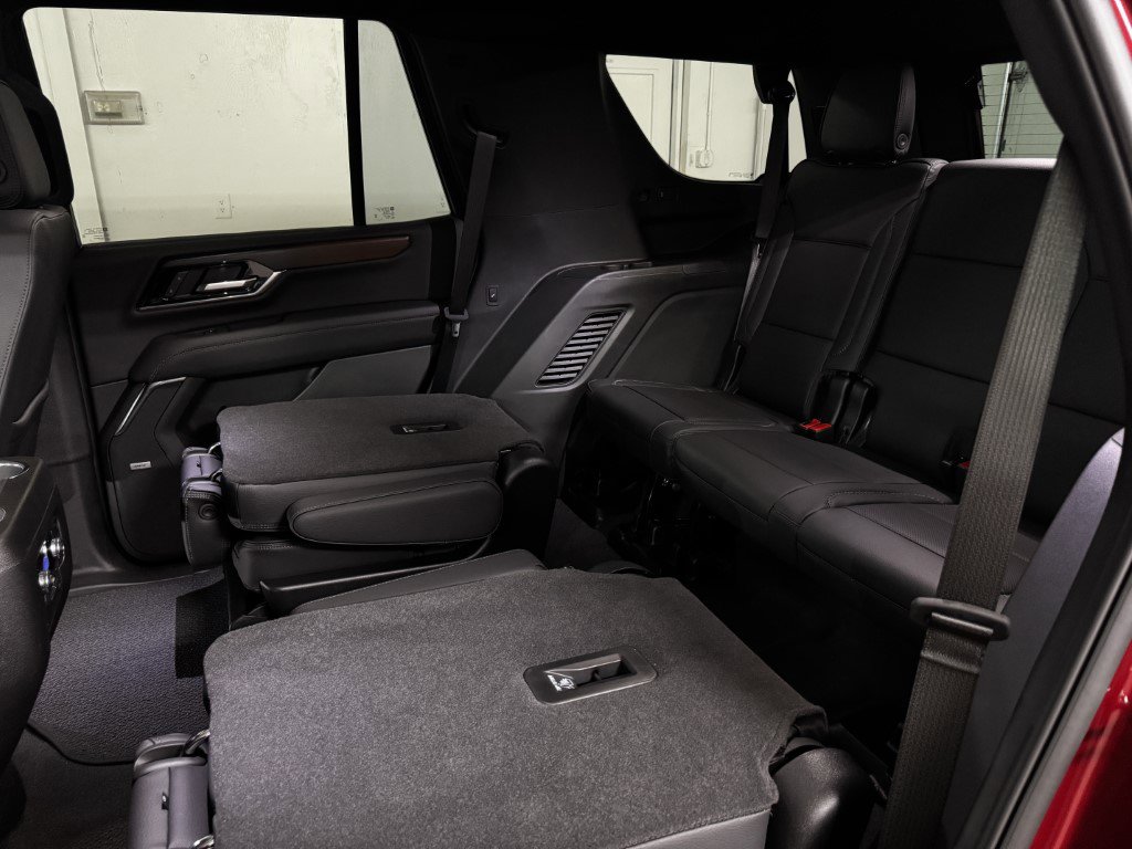 New 2026 GMC Yukon Denali w/ Sun & Power Step Package image 58