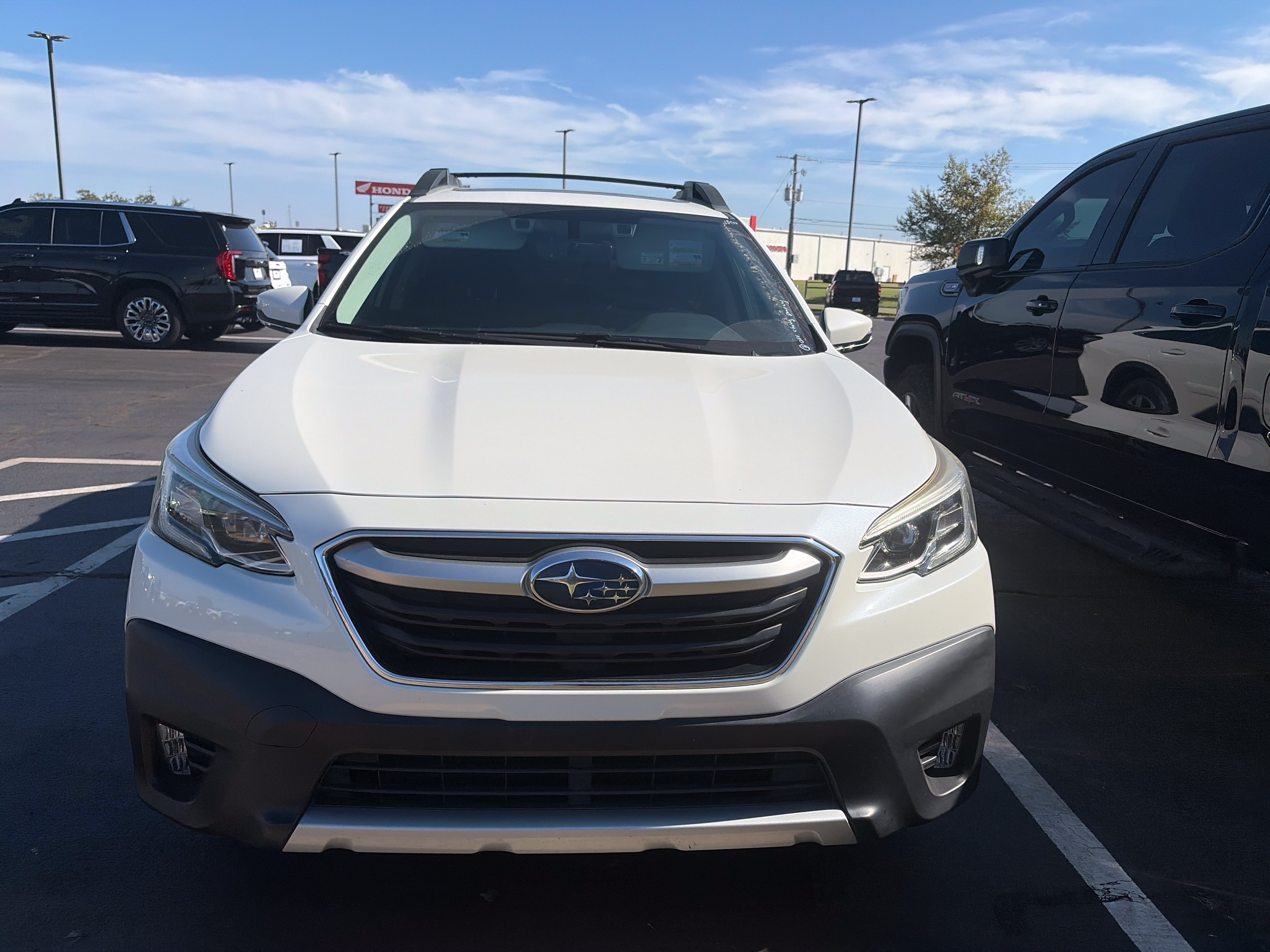 Used 2021 Subaru Outback Limited AWD/4WD image 2