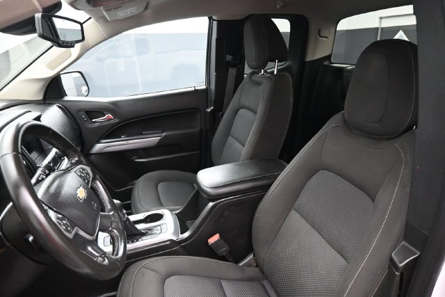 Used 2022 Chevrolet Colorado LT w/ Fleet Safety Package AWD/4WD image 17