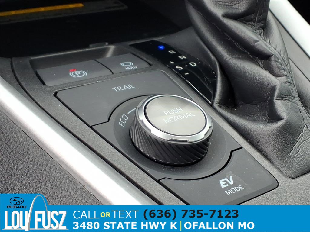 Used 2021 Toyota RAV4 XSE image 15