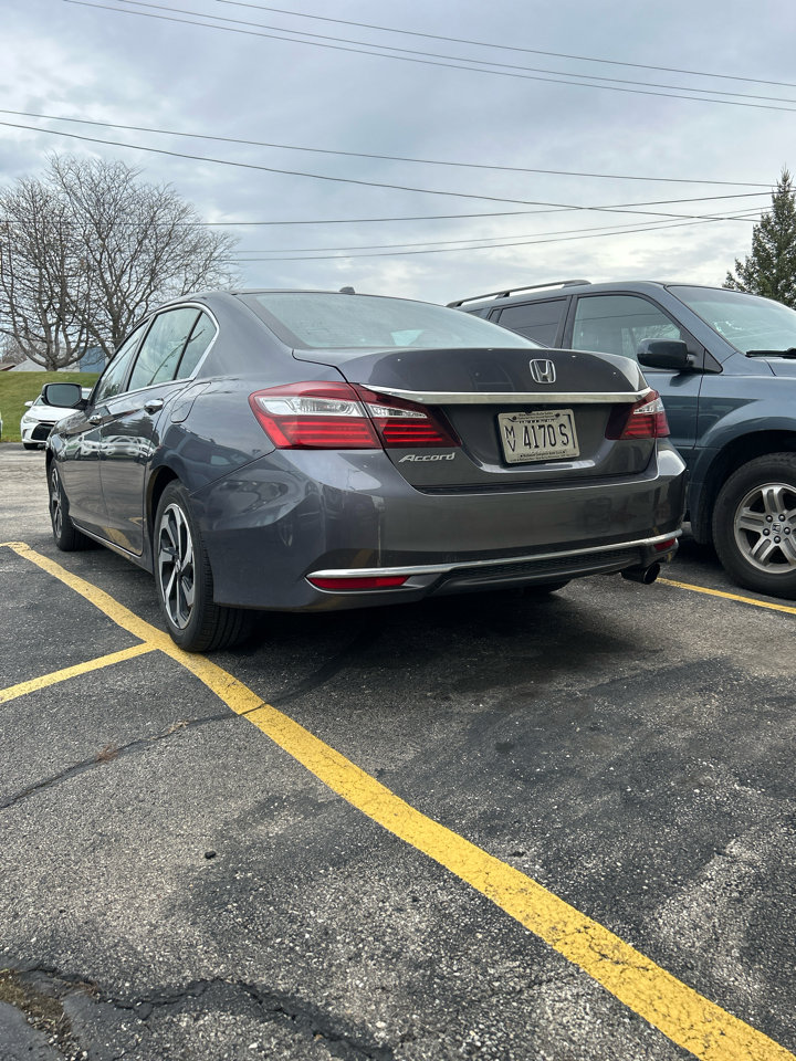 Used 2016 Honda Accord EX-L image 5