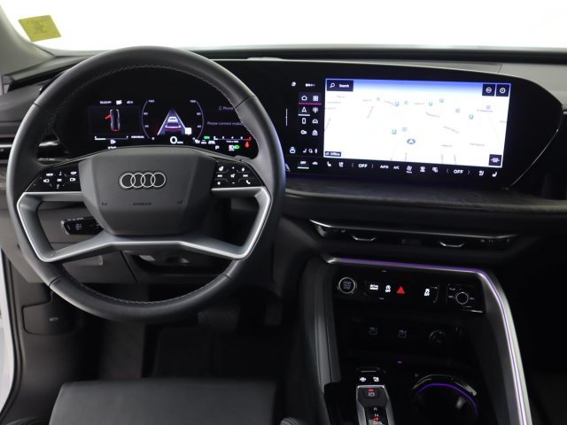 Certified 2025 Audi Q5 Premium Plus w/ Premium Plus AWD/4WD image 21