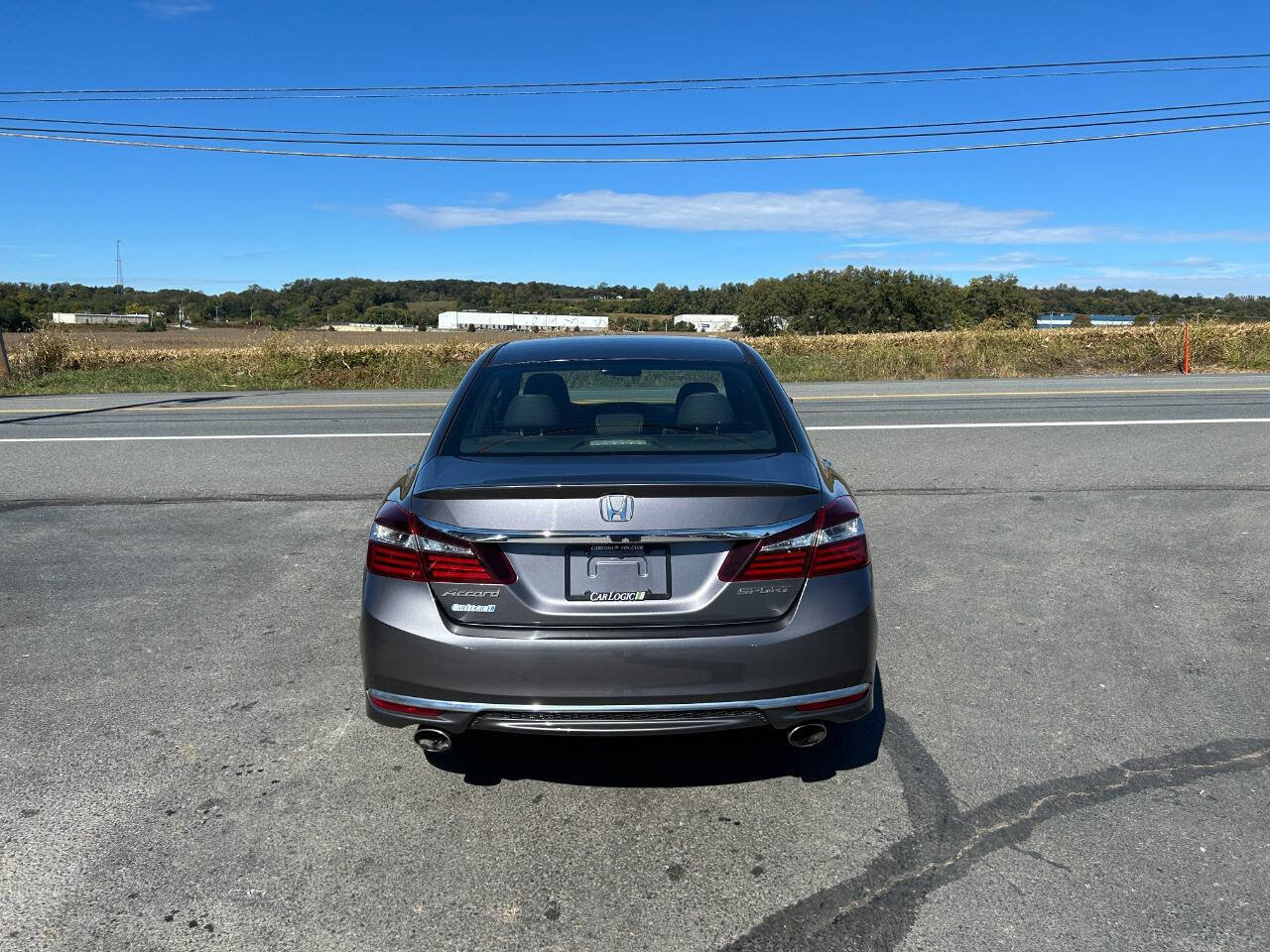 Used 2016 Honda Accord Sport image 10