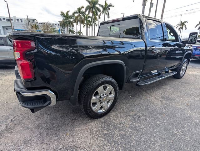 Used 2022 Chevrolet Silverado 2500 LTZ w/ LTZ Convenience Package image 18