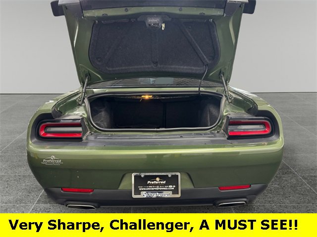 Used 2022 Dodge Challenger SXT w/ Blacktop Package image 15