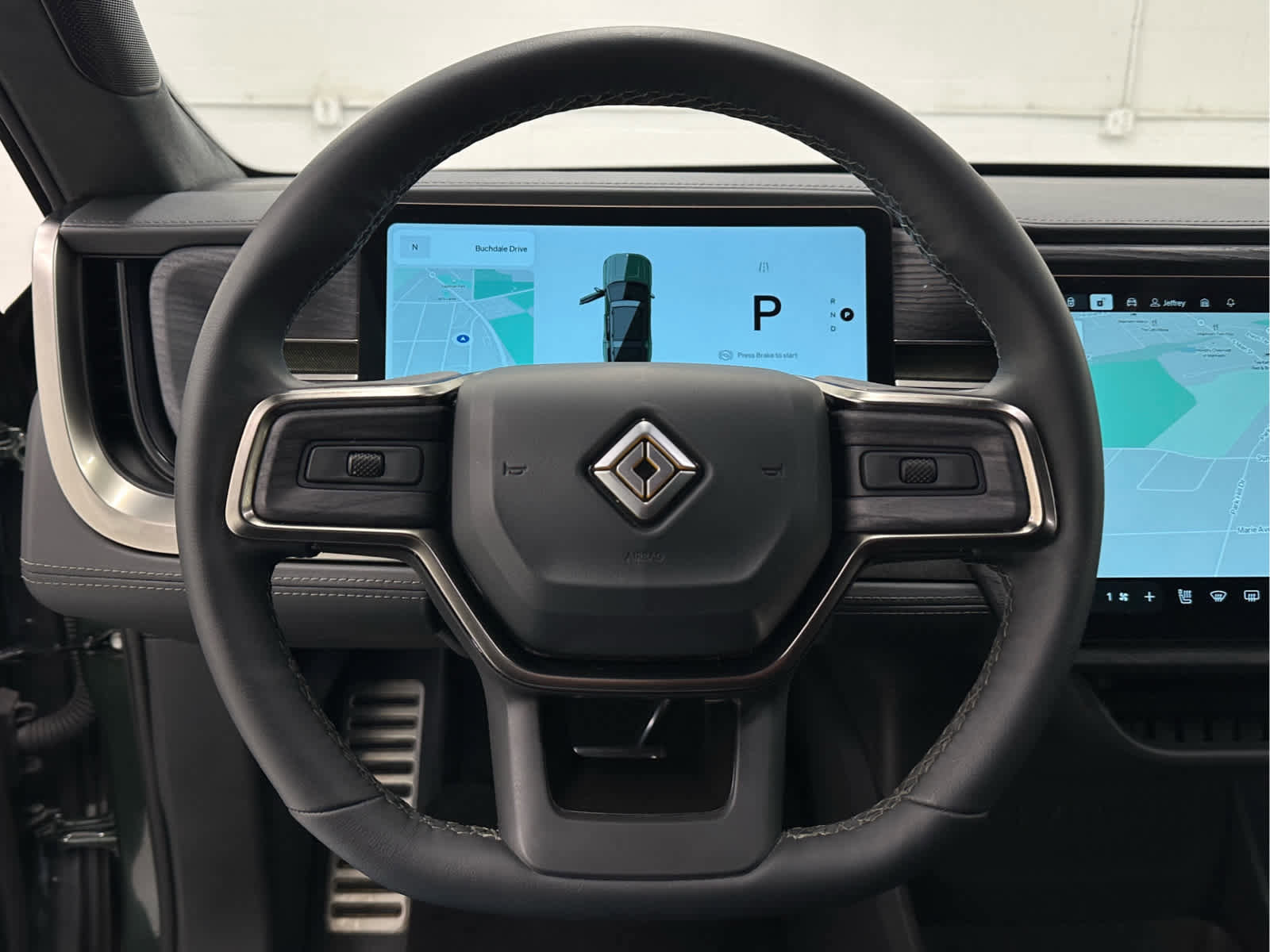 Used 2024 Rivian R1S Adventure image 26