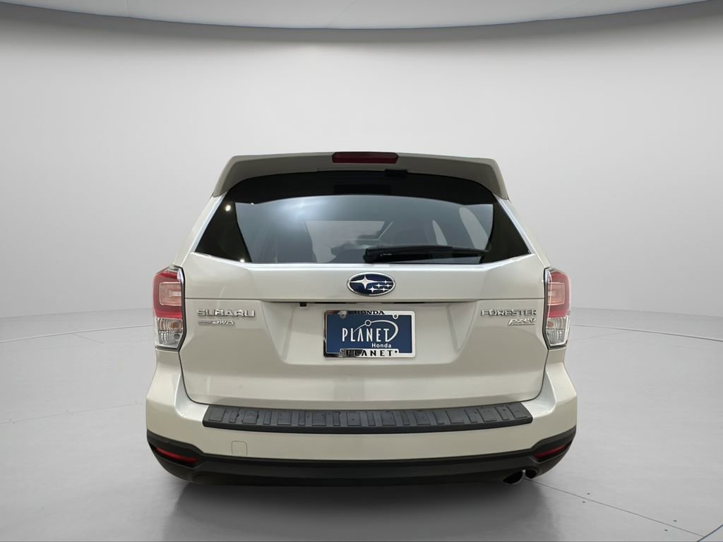 Used 2017 Subaru Forester 2.5i Limited image 6