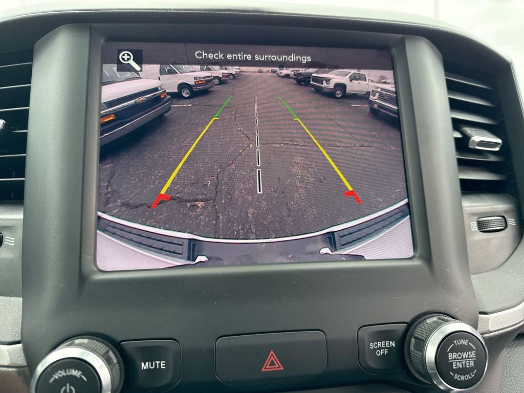 Used 2021 RAM 1500 Big Horn image 17