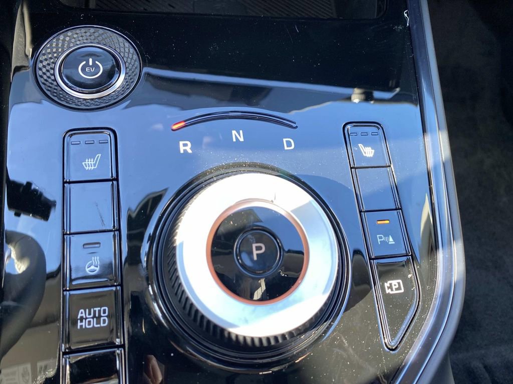 New 2025 Kia Niro Wind w/ Wind Preserve Package image 12