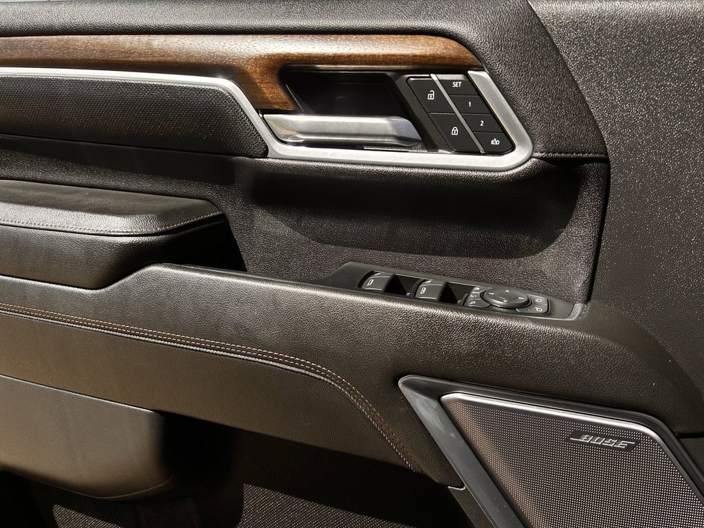 Used 2024 Chevrolet Silverado 2500 High Country w/ High Country Premium Package image 24