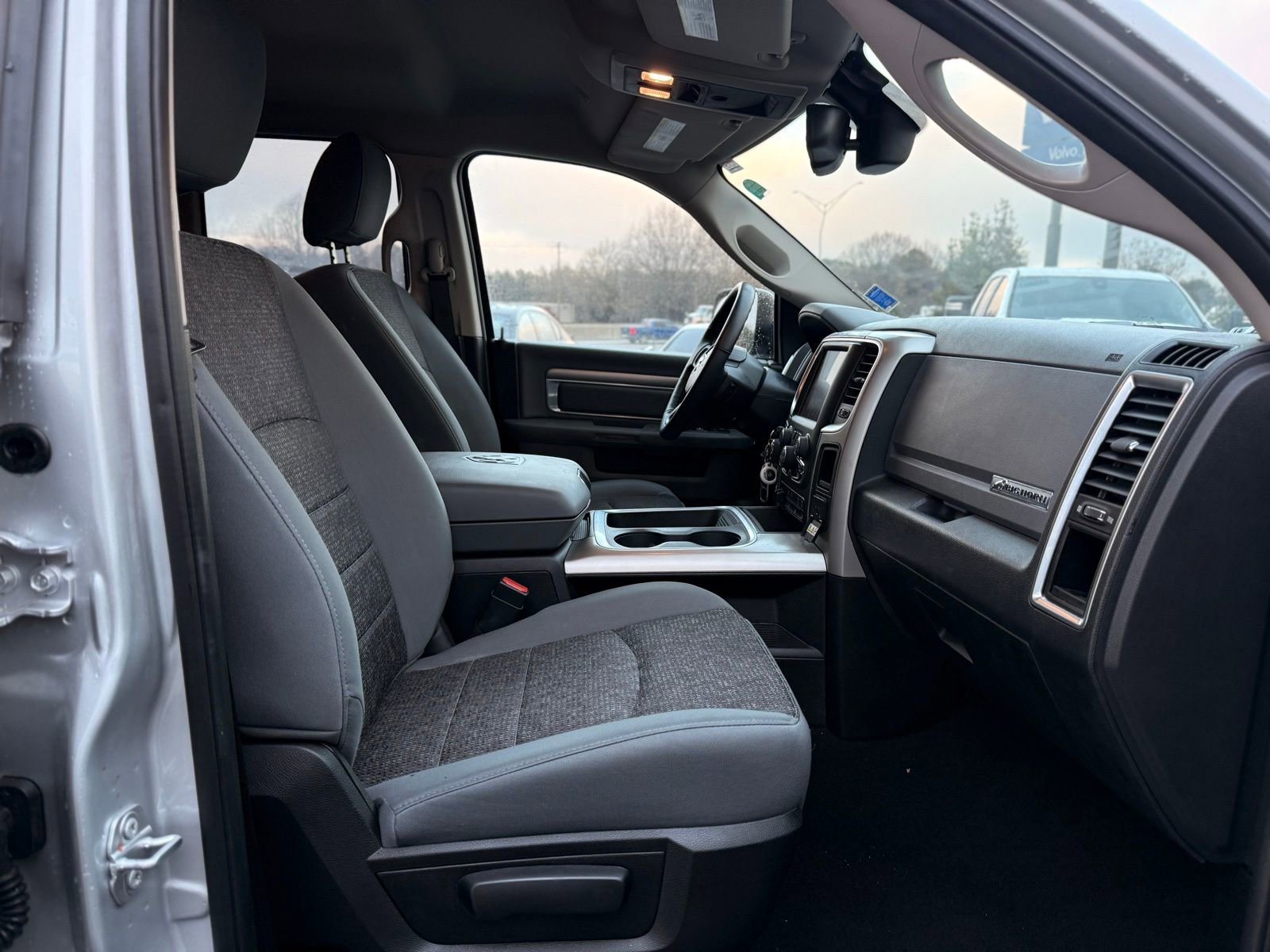 Used 2017 RAM 1500 Big Horn image 31