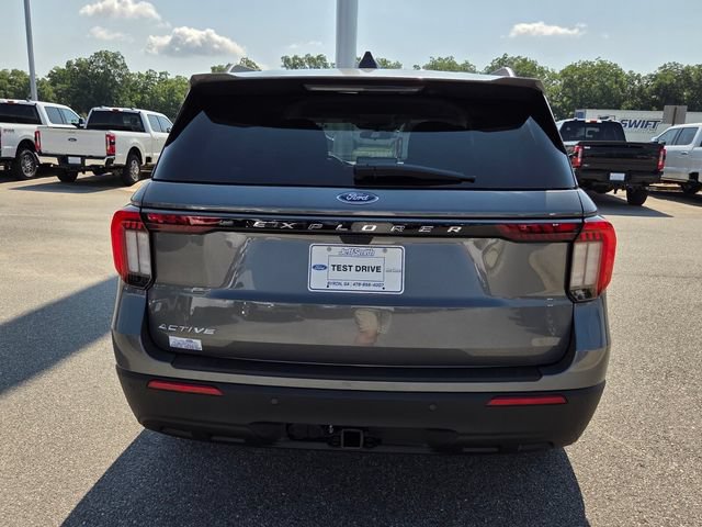 New 2026 Ford Explorer Active RWD image 10