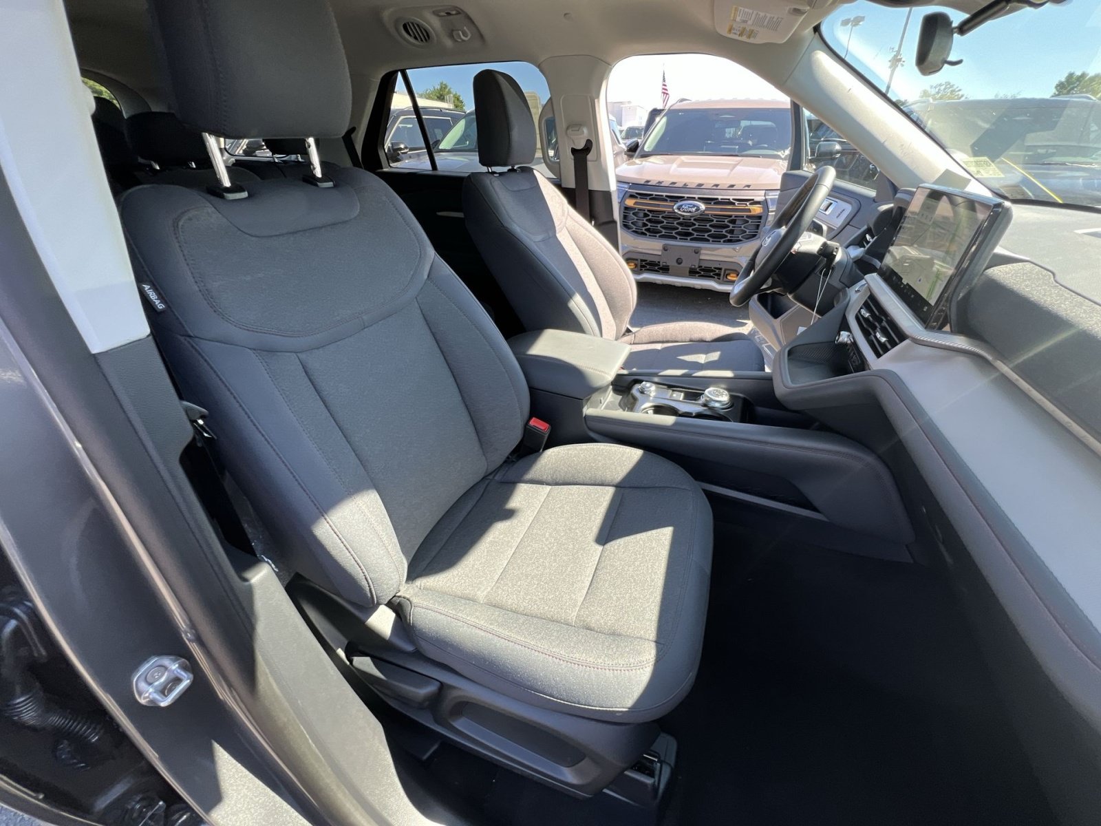 New 2026 Ford Explorer Active AWD/4WD image 49