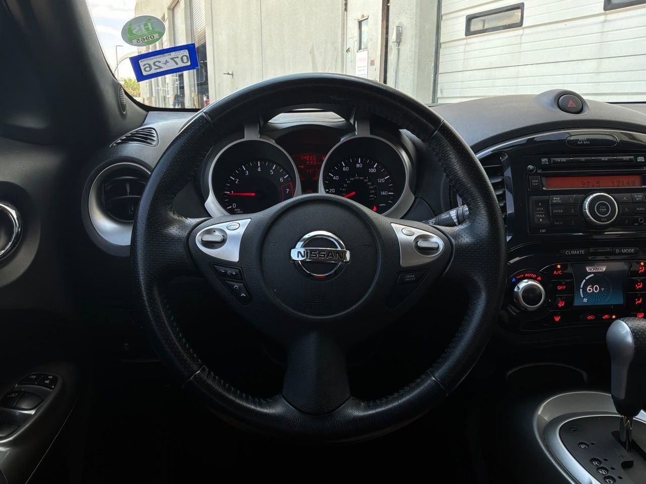 Used 2014 Nissan Juke SV image 26