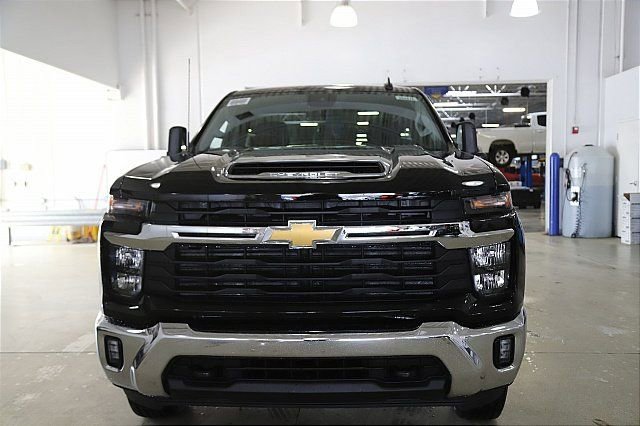 New 2025 Chevrolet Silverado 2500 LT w/ Convenience Package image 3