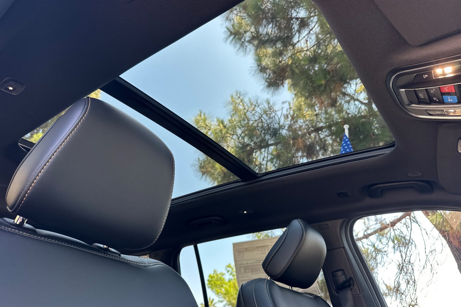 New 2026 Jeep Grand Cherokee L Limited AWD/4WD image 17