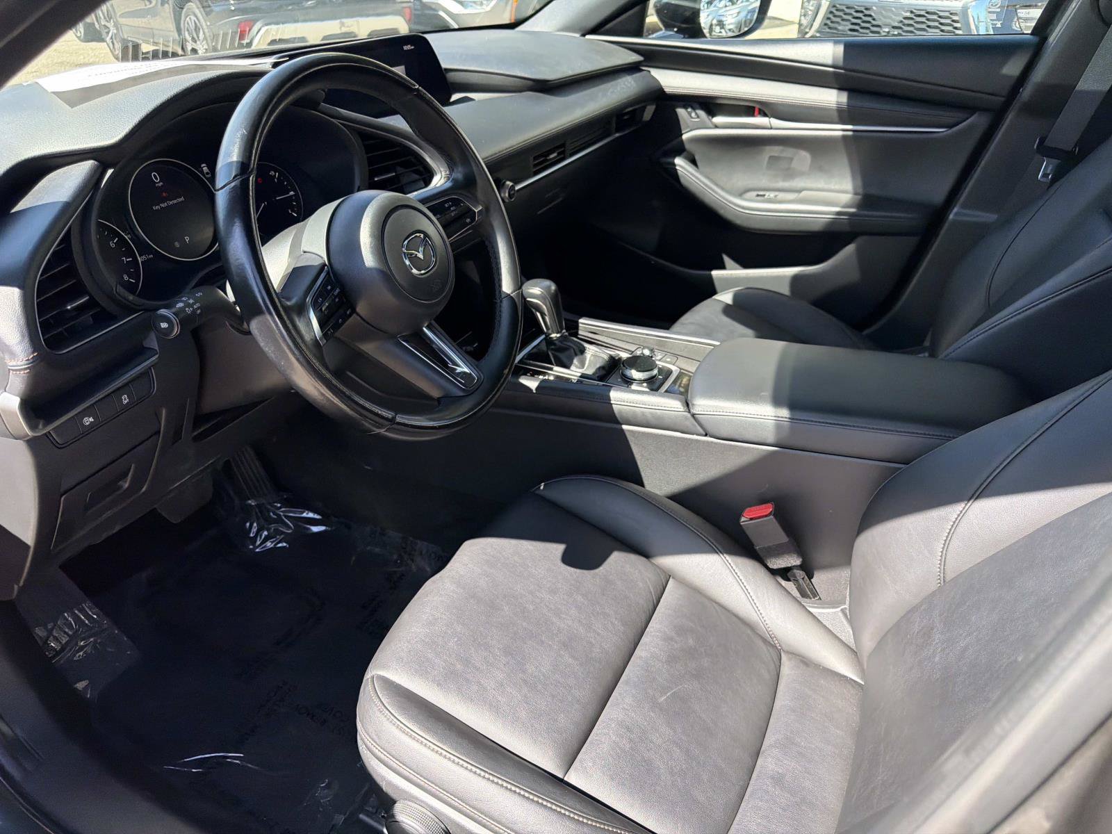 Used 2024 MAZDA MAZDA3 s FWD image 14