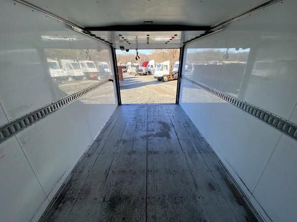 Used 2024 Chevrolet Express 3500 w/ Power Convenience Package image 32