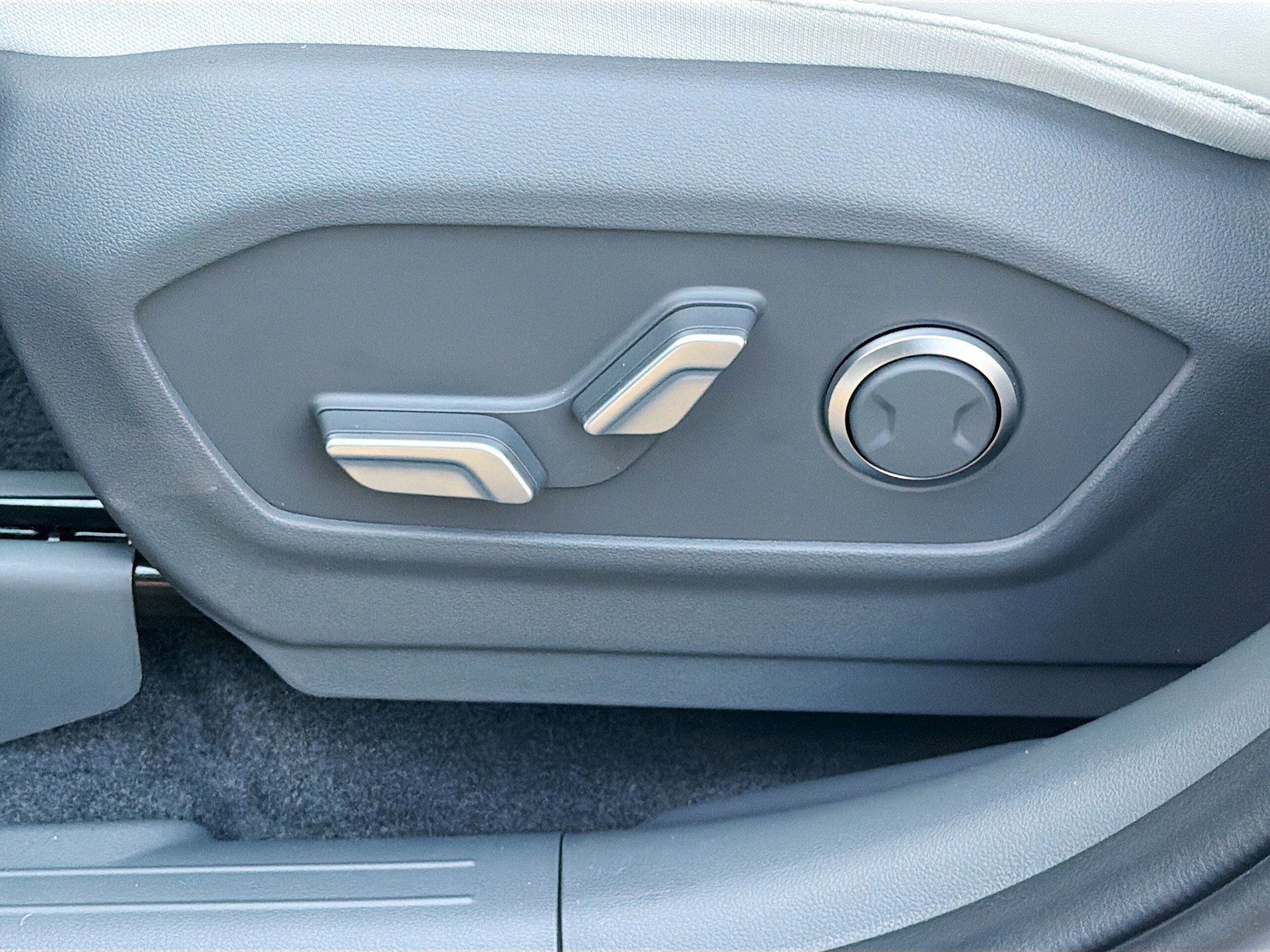 New 2026 Hyundai Santa Fe SEL image 22