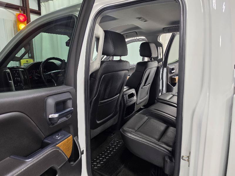 Used 2015 Chevrolet Silverado 3500 LTZ w/ LTZ Plus Package AWD/4WD image 14