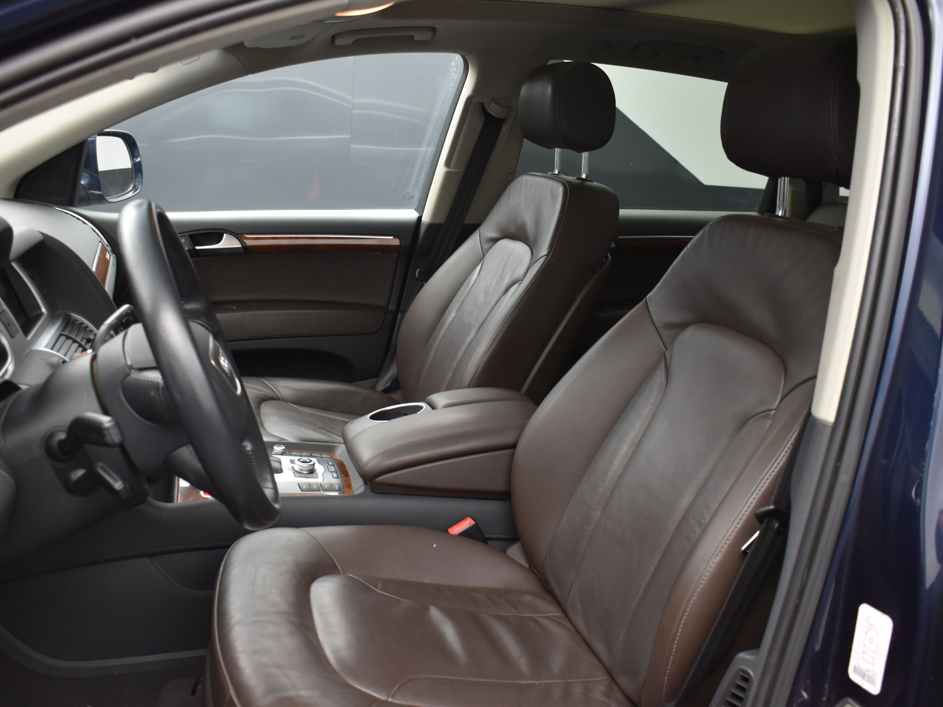 Used 2015 Audi Q7 3.0T Premium w/ Technology Package image 9