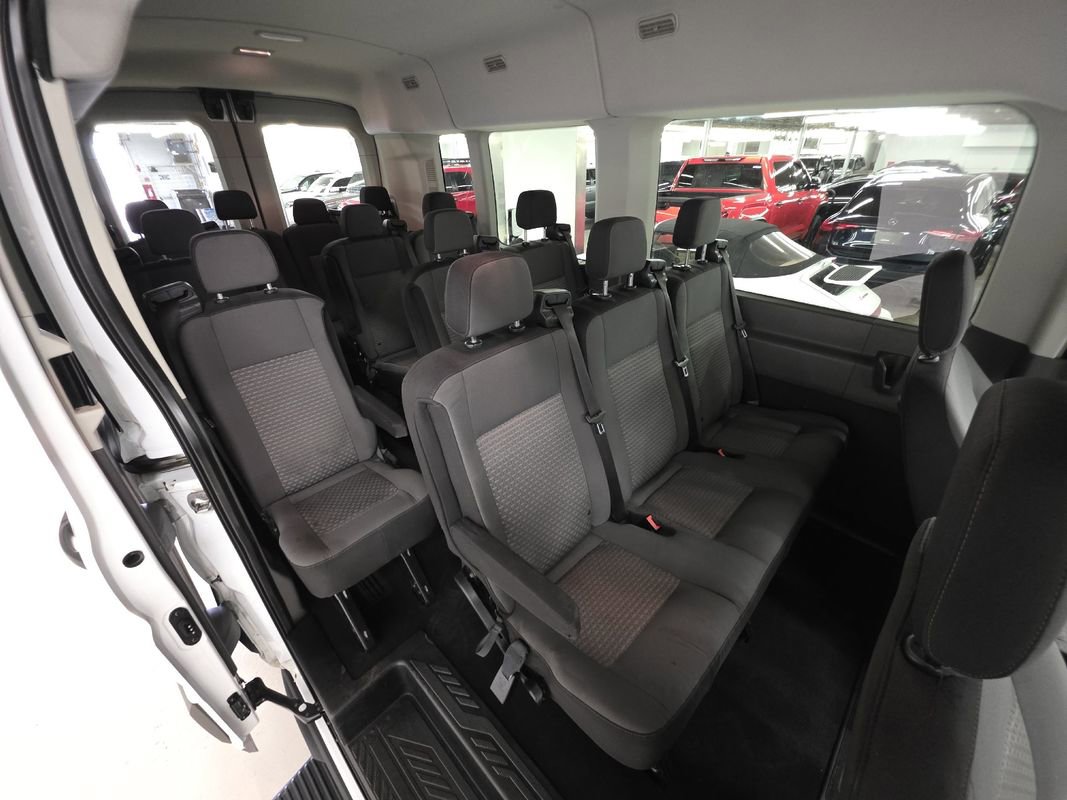 Used 2020 Ford Transit 350 XLT image 33